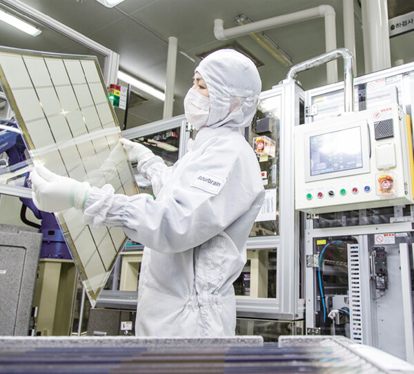 솔브레인은 인적분할로 설립된 신설회사로 2020년 8월 재상장했다. 분할 전 회사인 솔브레인홀딩스의 사업 중 반도체 및 전자 관련 화학 재료 제조 및 판매 사업부문을 영위하고 있다. 사진은 솔브레인 중앙연구소. [사진출처=솔브레인]