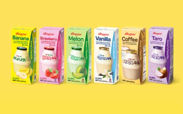 1967년 대일양행으로 설립된 빙그레는 1982년 현재의 상호로 변경했다. 사업부문은 유가공 단일 부문으로 구성되어 있으며, 온도대별로 냉장품목군과 냉동 및 기타품목군으로 이루어져 있다. 주요 제품으로는 바나나맛우유(사진), 요플레, 투게더, 아카페라, 따옴 등이 있다. [사진 출처=빙그레]