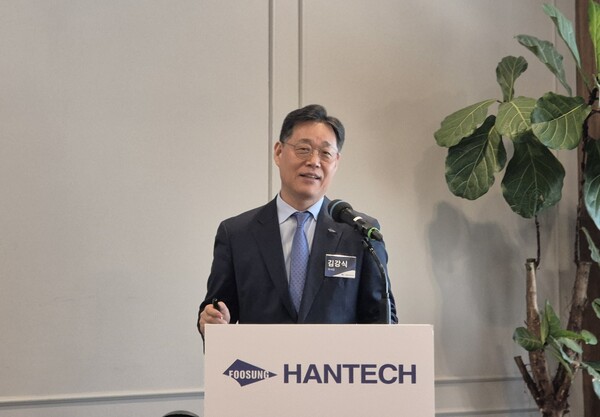 김강식 한텍 부사장이 26일 서울 여의도에서 개최된 기업공개(IPO) 기자간담회에서 상장 후 포부를 밝히고 있다. [사진=권민서 기자]