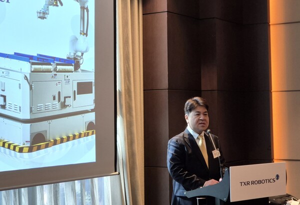 엄인섭 티엑스알로보틱스 대표가 27일 서울 여의도에서 개최된 기업공개(IPO) 기자간담회에서 상장 후 포부를 밝히고 있다. [사진=권민서 기자]